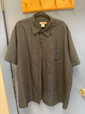 Mens shirt sleeve shirt
